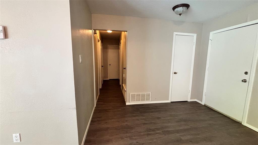 1117 High Point Road Arlington, TX 76015 - Photo 17 of 24