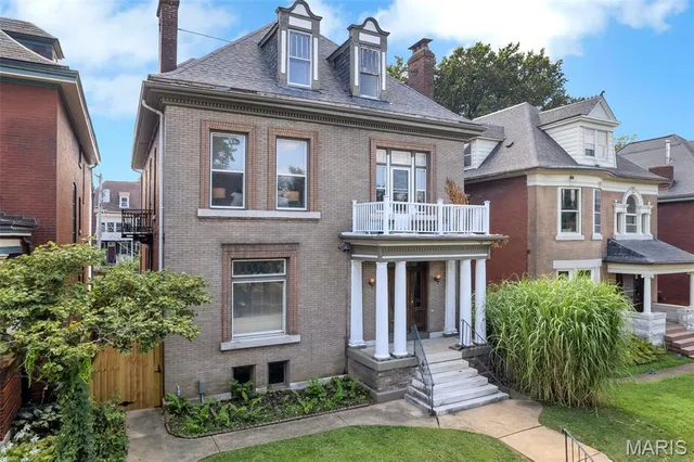 $549,900 | 3532 Victor Street, St. Louis, MO 63104