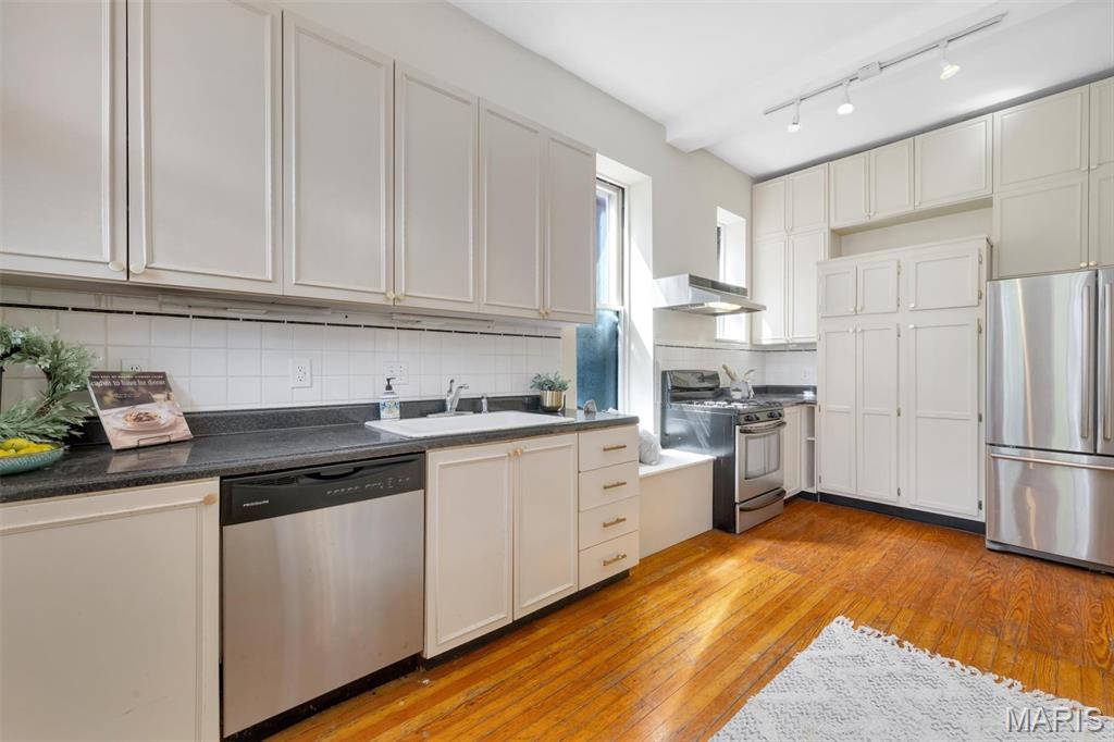 3532 Victor Street St. Louis, MO 63104 - Photo 21 of 59