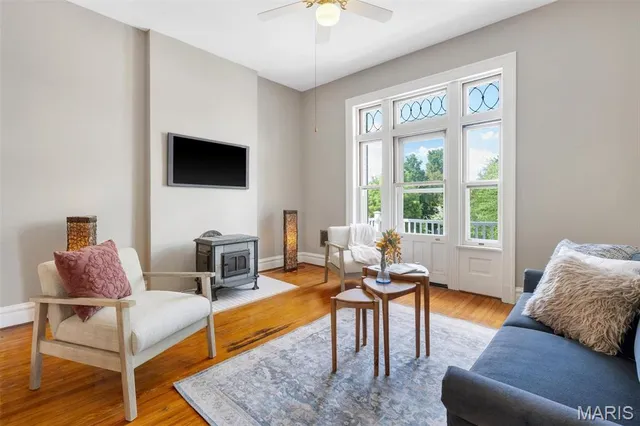 $549,900 | 3532 Victor Street, St. Louis, MO 63104