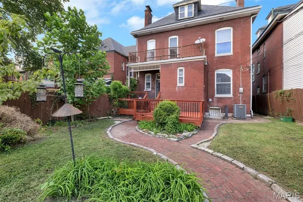 $544,900 | 3532 Victor Street, St. Louis, MO 63104