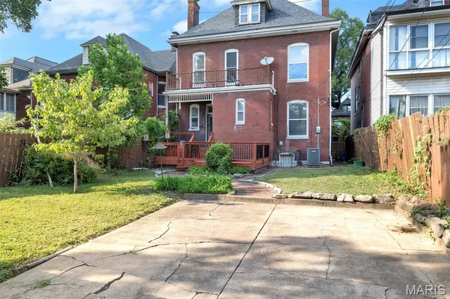 $549,900 | 3532 Victor Street, St. Louis, MO 63104