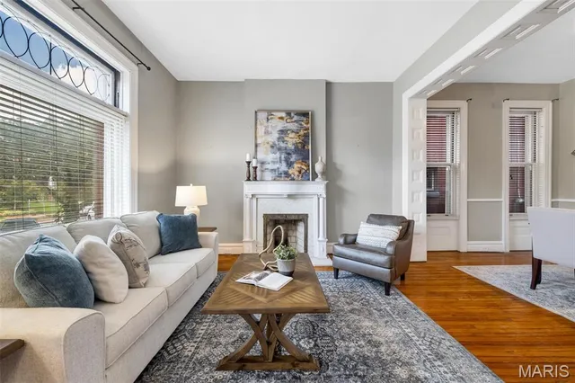 $549,900 | 3532 Victor Street, St. Louis, MO 63104