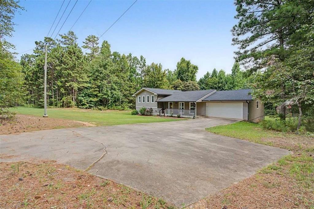 576 Cross Plains Road Carrollton, GA 30116 - Photo 4 of 57 Gallery Image 4