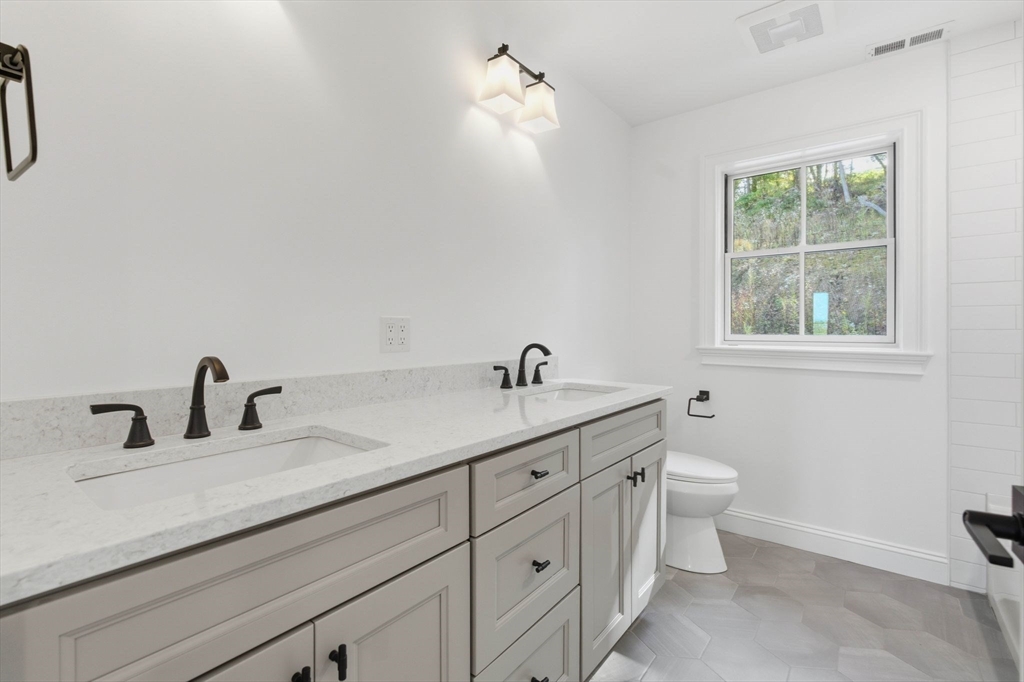 161 Bridge Street Hamilton, MA 01982 - Photo 33 of 42