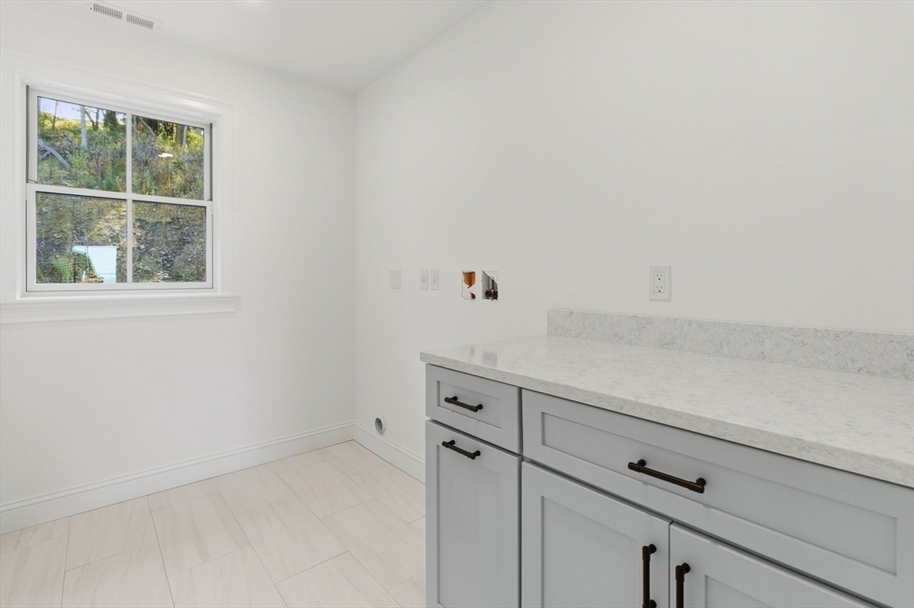 161 Bridge Street Hamilton, MA 01982 - Photo 34 of 42