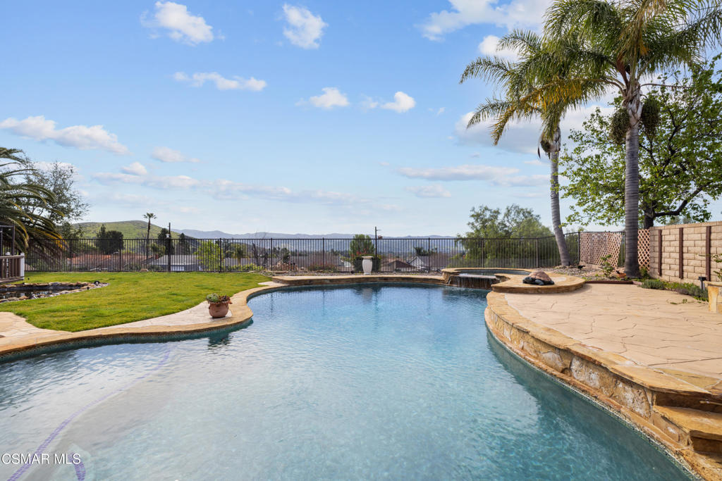 4920 Corral Street Simi Valley, CA 93063 - Photo 30 of 54