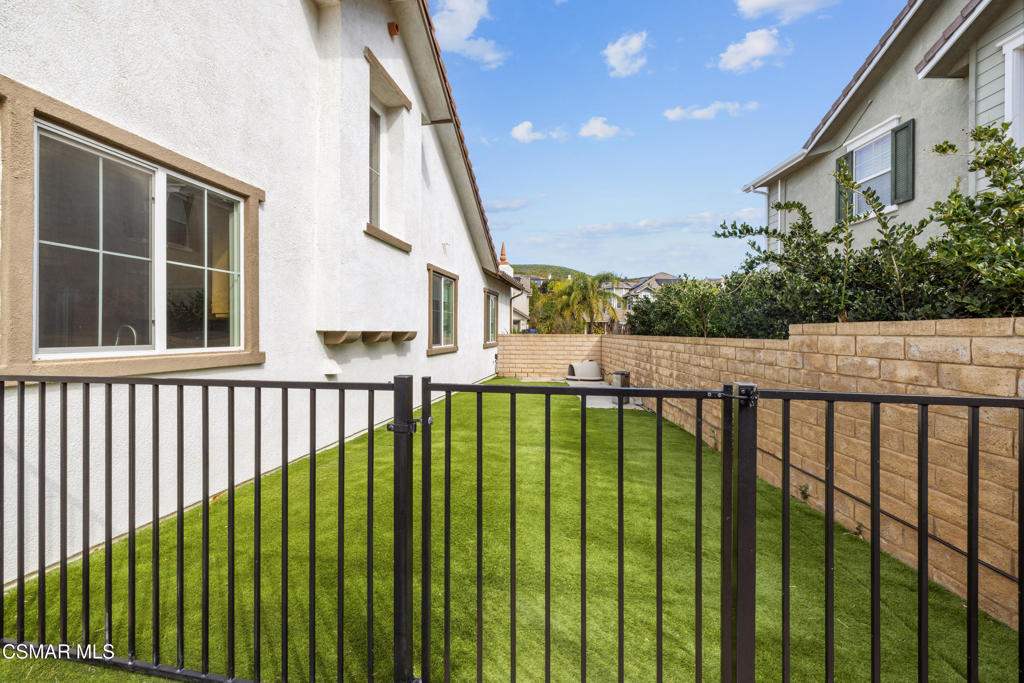 4920 Corral Street Simi Valley, CA 93063 - Photo 51 of 54 a view of a balcony with an outdoor space