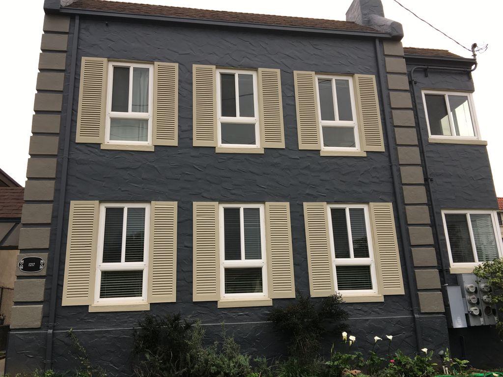 1217 Capuchino Avenue, Unit 1 Burlingame, CA 94010 - Photo 9 of 10 a house view