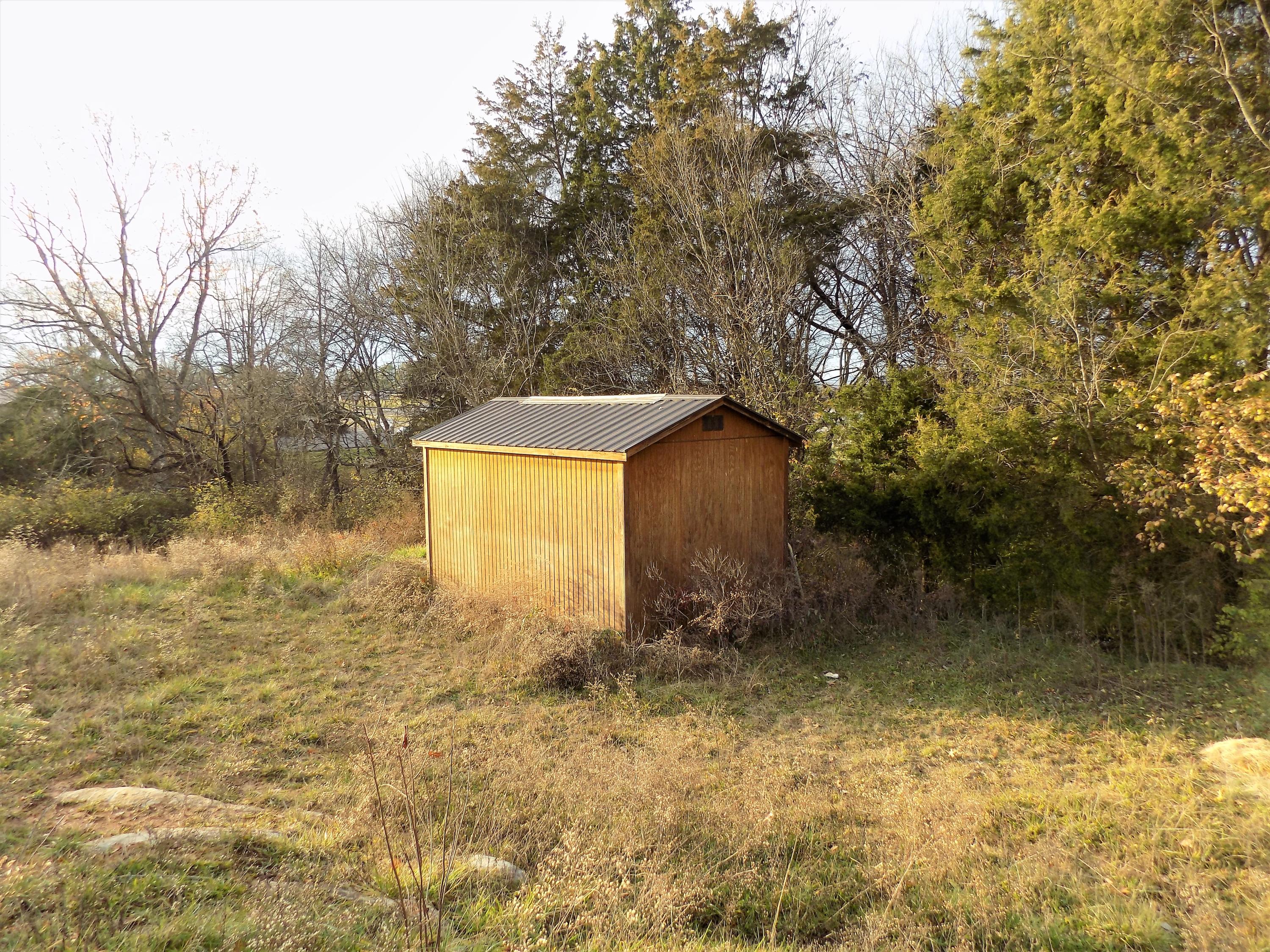 2109 Fraker Road Jefferson City, TN 37760 - Photo 29 of 35 Large Storage Building