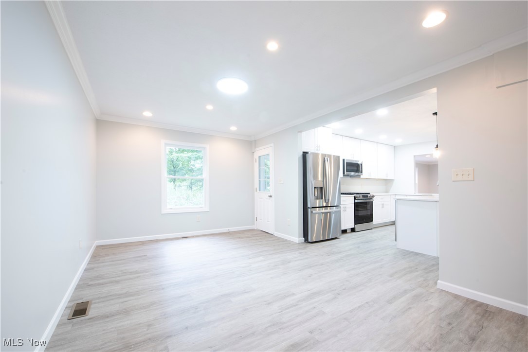 2545 Hilltop Road Cleveland, OH 44143 - Photo 19 of 44 Gallery Image 19