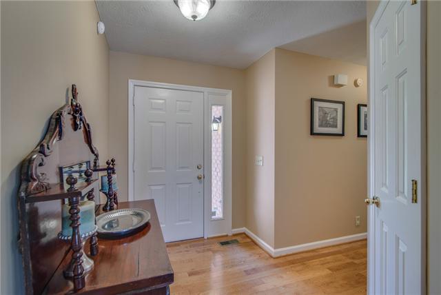 3500 Cobble Street Nashville, TN 37211 - Photo 4 of 20 Fresh neutral paint colors, it is move in ready!