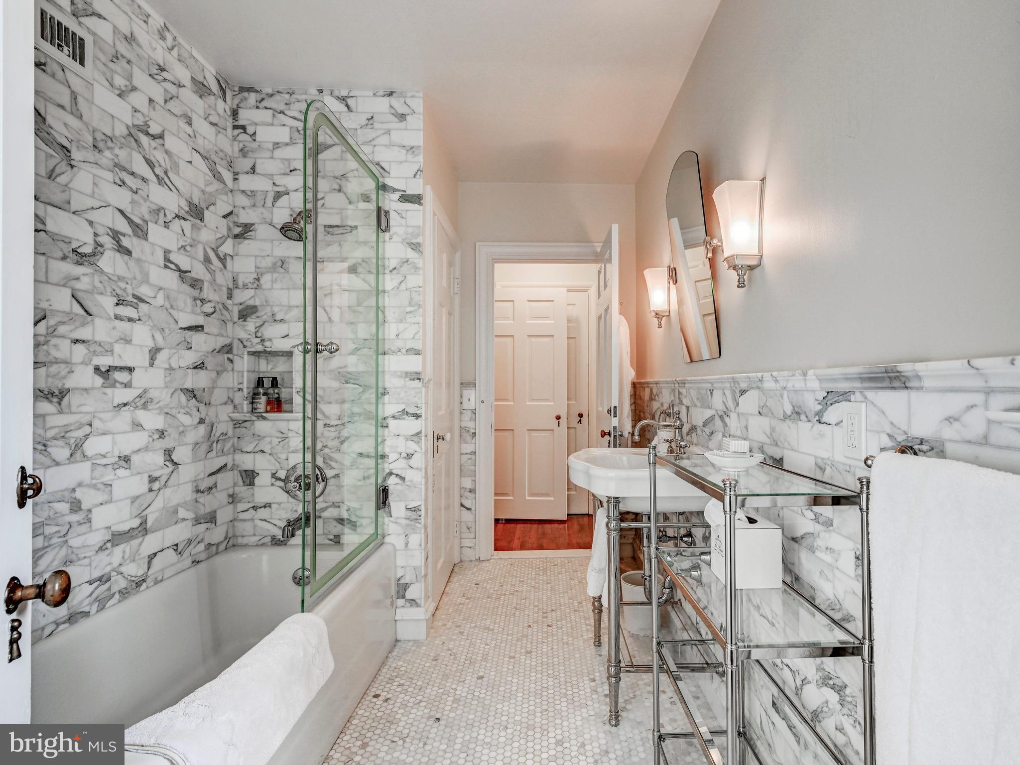 102 Cotswold Road Baltimore, MD 21210 - Photo 60 of 75