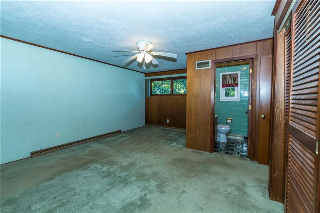 204 Kurn Road Tarentum, PA 15084 - Photo 9 of 24