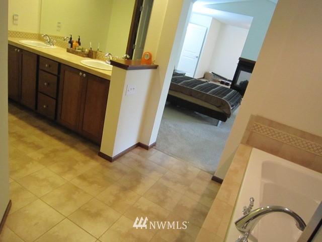 3225 171st Place Southeast Bothell, WA 98012 - Photo 22 of 24 Gallery Image 22