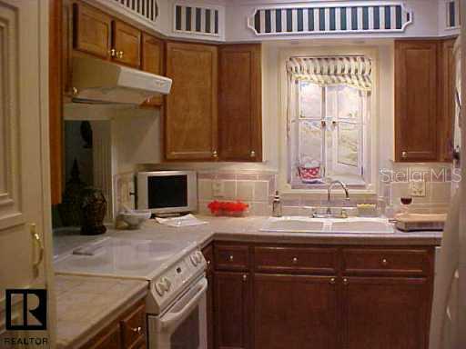 2213 Limpet Lane Largo, FL 33774 - Photo 6 of 10 Other