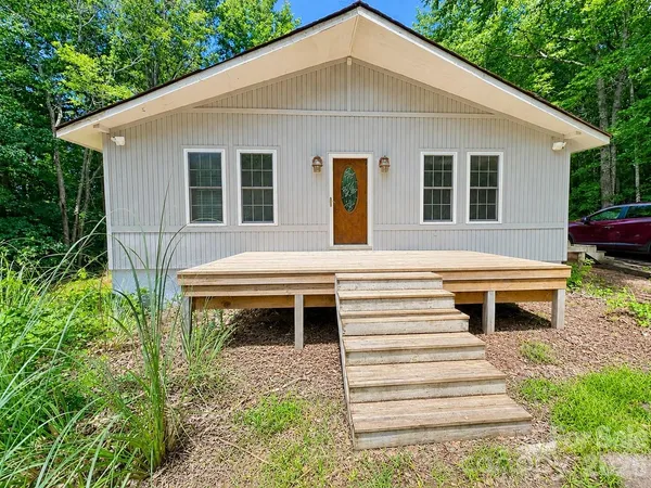 $320,000 | 625 Stillwater Court, Clover, SC 29710