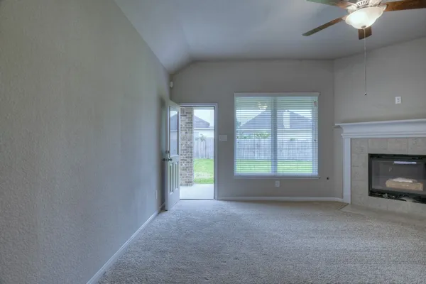 $2,100 | 21215 Flowering Dogwood Circle, Porter, TX 77365