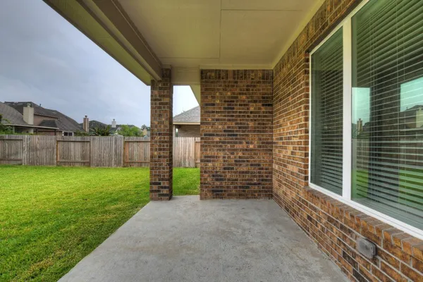 $2,100 | 21215 Flowering Dogwood Circle, Porter, TX 77365