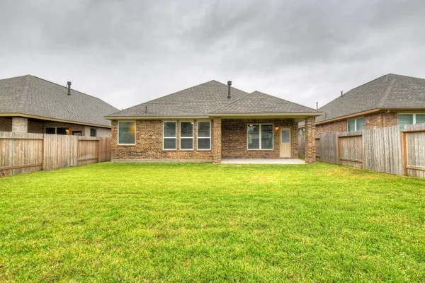 $2,100 | 21215 Flowering Dogwood Circle, Porter, TX 77365
