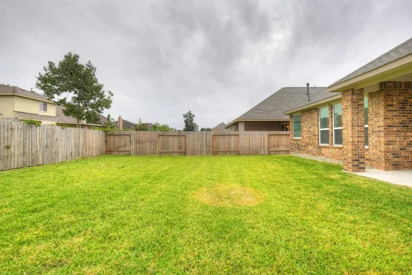 $2,100 | 21215 Flowering Dogwood Circle, Porter, TX 77365