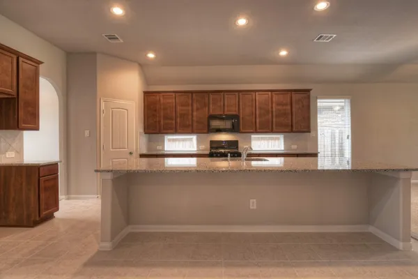 $2,100 | 21215 Flowering Dogwood Circle, Porter, TX 77365