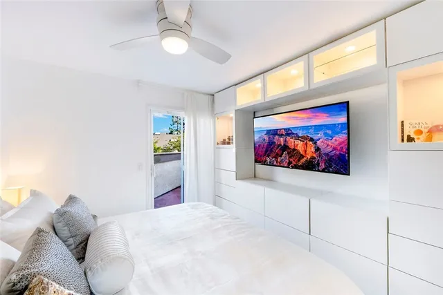 $1,099,000 | 918 Hyde Court, Costa Mesa, CA 92626