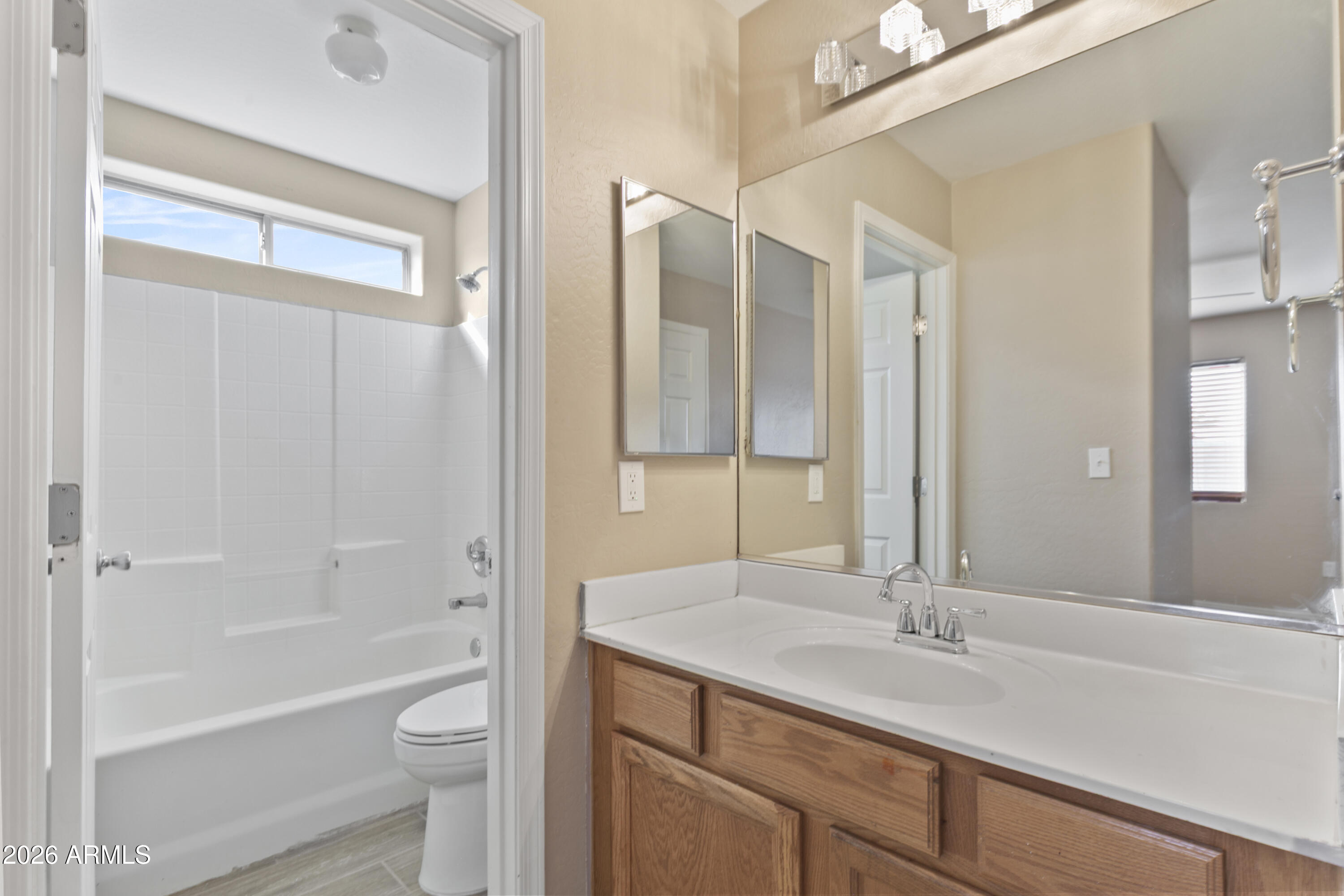 7203 South 2nd Lane Phoenix, AZ 85041 - Photo 17 of 30 20 - Primary Bathroom