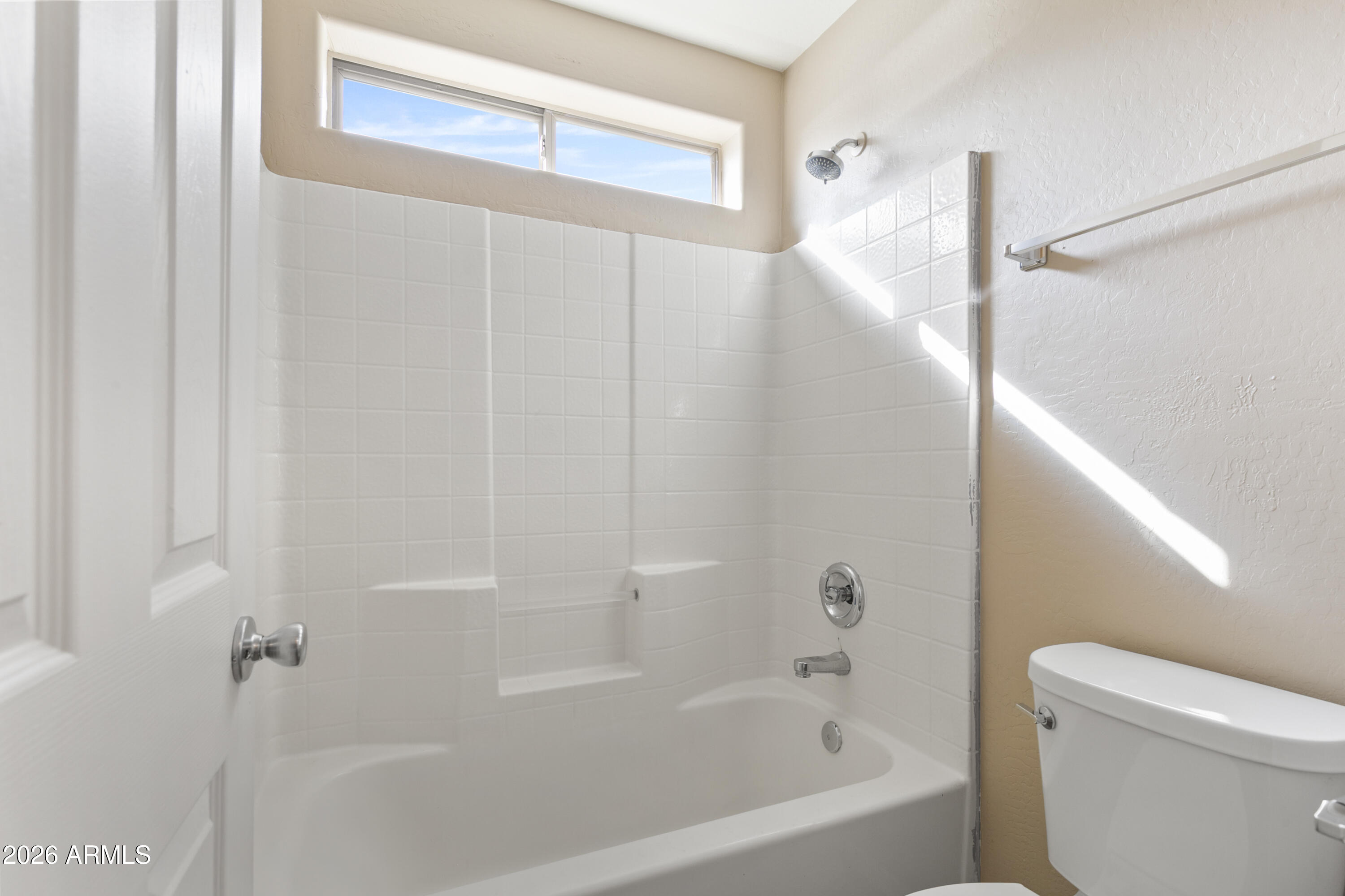 7203 South 2nd Lane Phoenix, AZ 85041 - Photo 18 of 30 21 - Primary Bathroom