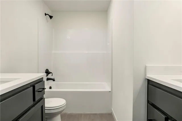 $700,000 | 16367 South Marais Drive, Olathe, KS 66062