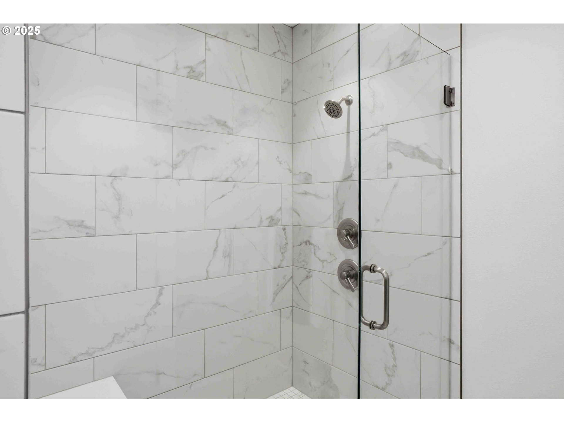 3919 Northwest 74th Avenue, Unit 66 Camas, WA 98607 - Photo 23 of 44 Owner's Suite Bathroom