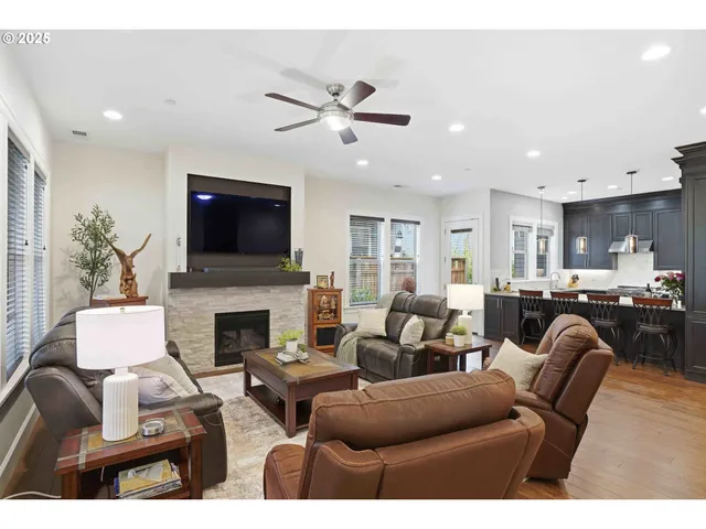 $874,900 | 3919 Northwest 74th Avenue, Unit 66, Camas, WA 98607