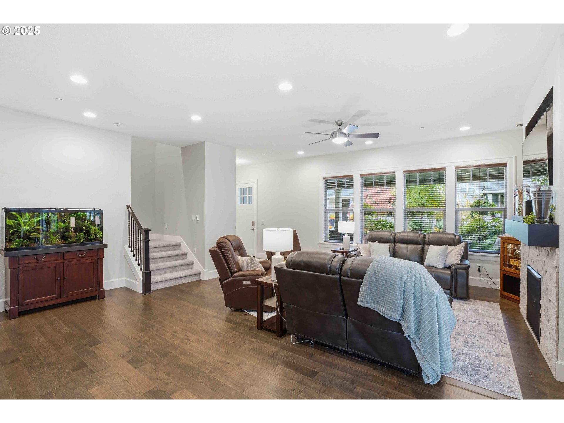 3919 Northwest 74th Avenue, Unit 66 Camas, WA 98607 - Photo 7 of 44 Great Room