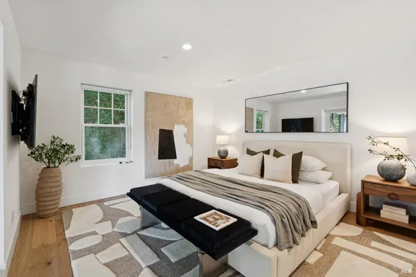 $3,995,000 | 30 Corte Sereno, Greenbrae, CA 94904