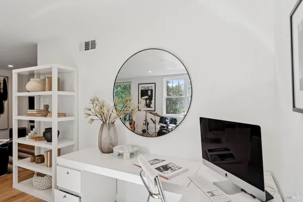 $3,995,000 | 30 Corte Sereno, Greenbrae, CA 94904