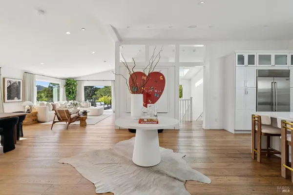 $3,995,000 | 30 Corte Sereno, Greenbrae, CA 94904