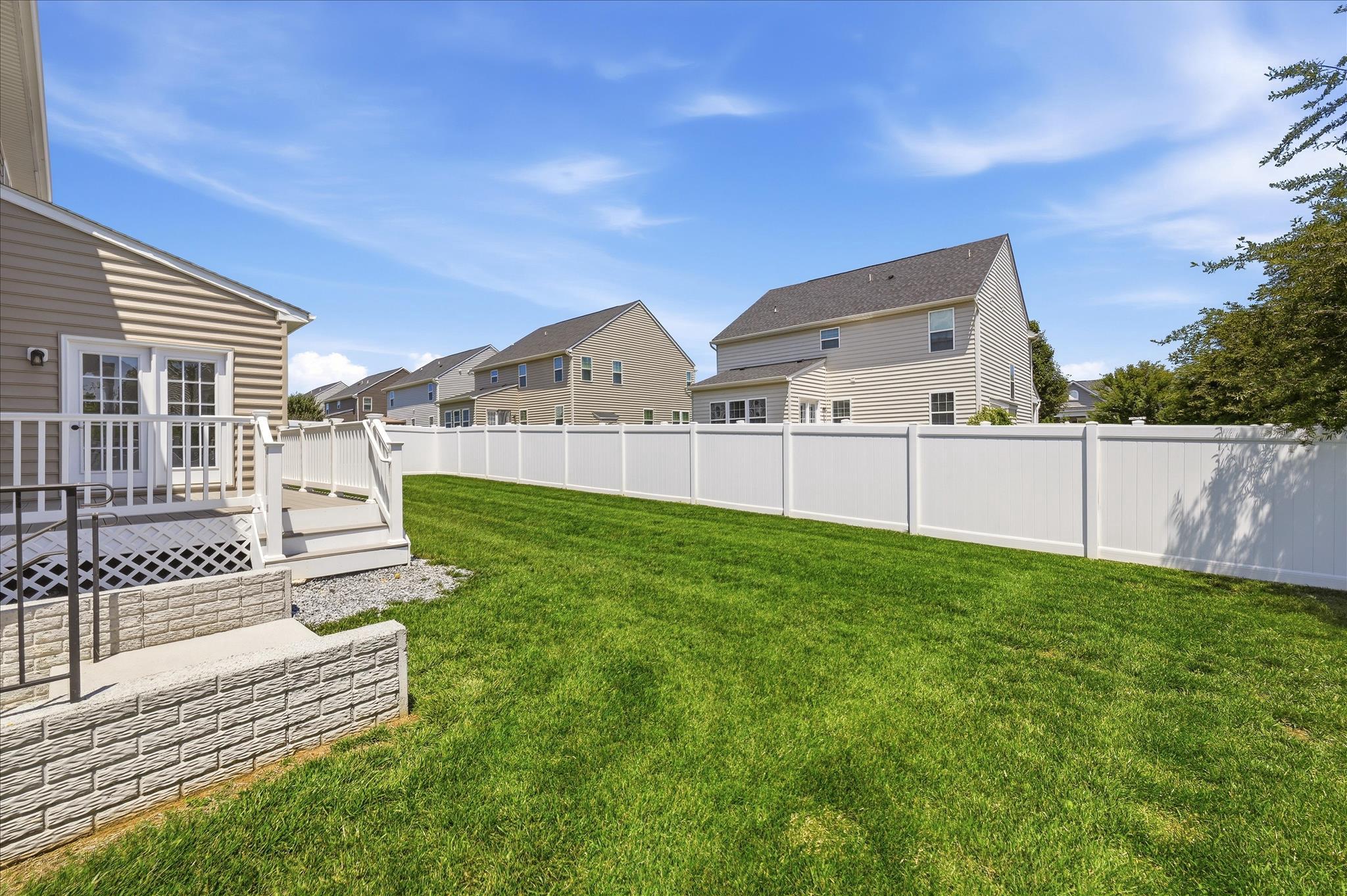 179 Overbrook Road Ranson, WV 25438 - Photo 54 of 57 6 Foot Vinyl Fencing