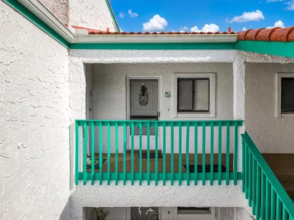 $90,000 | 4729 Casablanca Circle, Unit C22, Sebring, FL 33870