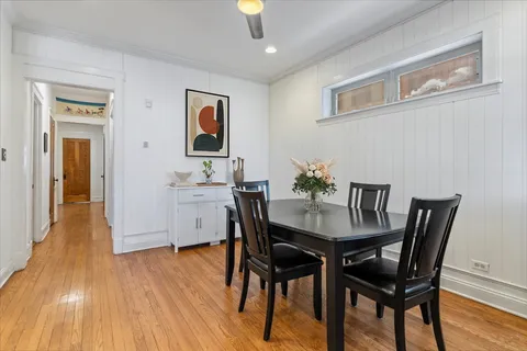 $330,000 | 1418 West Rosemont Avenue, Unit 1W, Chicago, IL 60660