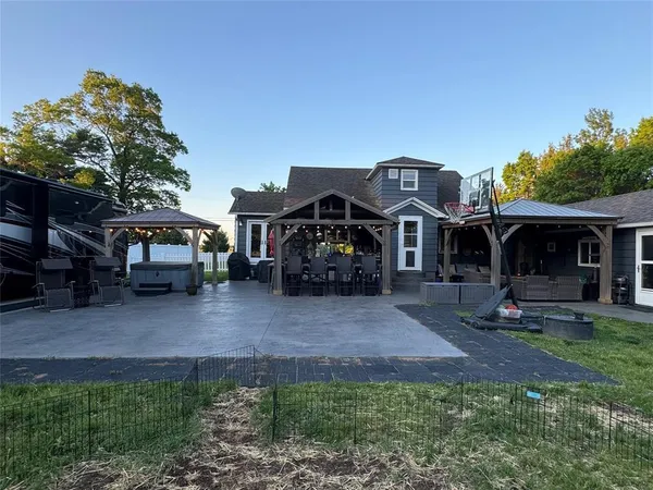 $599,900 | 19732 70th Avenue, Chippewa Falls, WI 54729