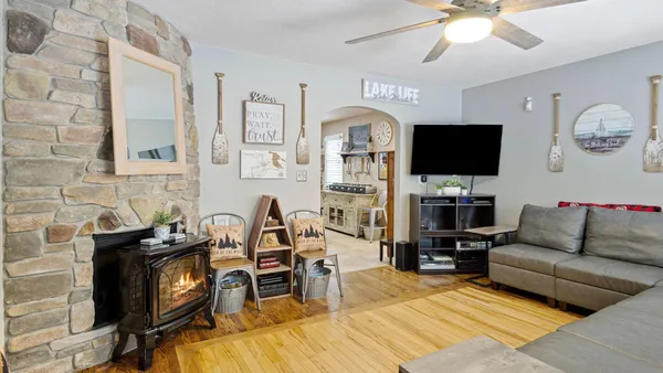$599,900 | 19732 70th Avenue, Chippewa Falls, WI 54729