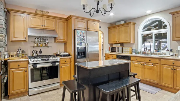 $599,900 | 19732 70th Avenue, Chippewa Falls, WI 54729