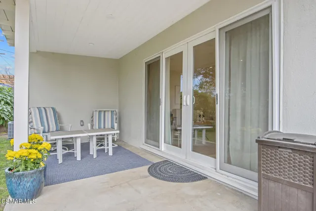 $899,950 | 7055 Park Manor Avenue, North Hollywood, CA 91605