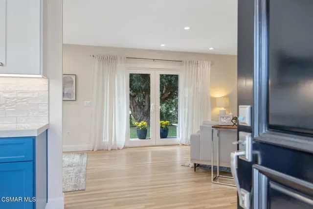 $899,950 | 7055 Park Manor Avenue, North Hollywood, CA 91605