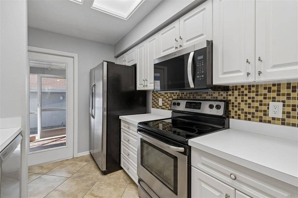 8334 Civic Road, Unit 3 Tampa, FL 33615 - Photo 22 of 50 Gallery Image 22