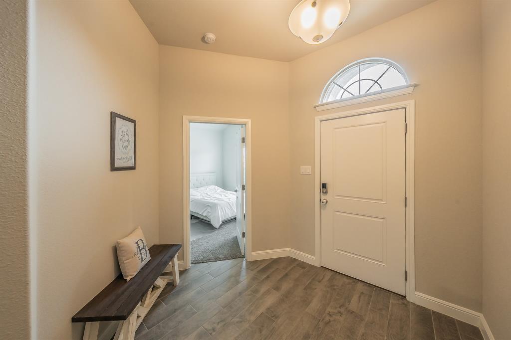 1212 Bosque Lane Weatherford, TX 76087 - Photo 2 of 38
