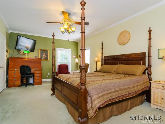 128 Life Way Clyde, NC 28721 - Photo 11 of 24