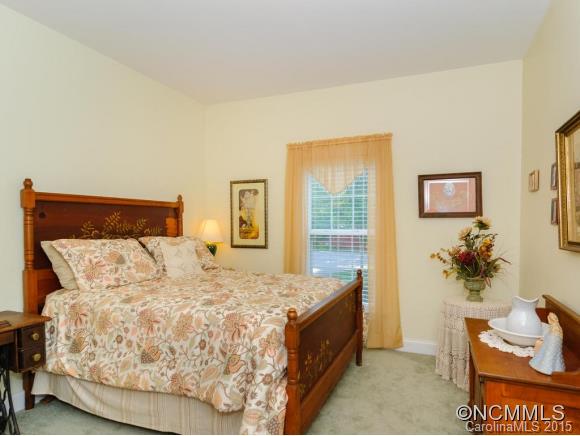 128 Life Way Clyde, NC 28721 - Photo 14 of 24