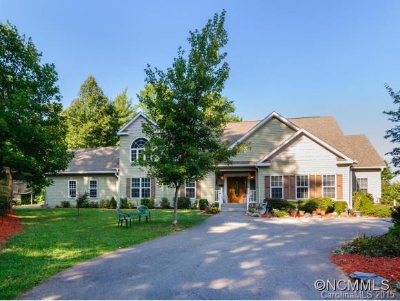 128 Life Way Clyde, NC 28721 - Photo 3 of 24