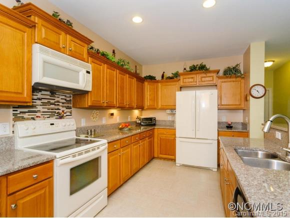 128 Life Way Clyde, NC 28721 - Photo 8 of 24